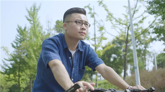 蘇寧“小石榴”:不拼不博，就不會(huì)有詩(shī)和遠(yuǎn)方