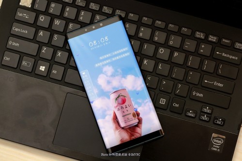 華為Mate30 Pro簡測：科技與設(shè)計完美結(jié)合，電影四攝光環(huán)閃耀