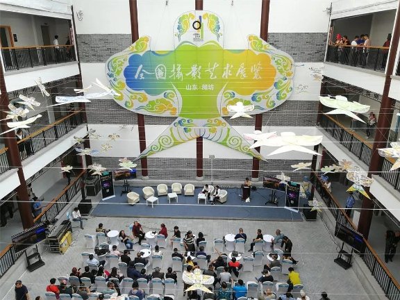 獲數(shù)萬攝影師點(diǎn)贊！海信疊屏電視帶你看屏幕上的全國攝影藝術(shù)展
