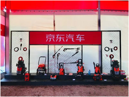 十一圓男人的機(jī)車夢 京東汽車攜三大板塊亮相首屆夢想機(jī)車盛會