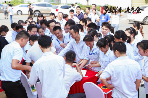 “冠軍車 進(jìn)名企” 秀哈弗風(fēng)采 滿佳績而歸