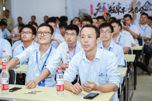 “冠軍車 進(jìn)名企” 秀哈弗風(fēng)采 滿佳績而歸