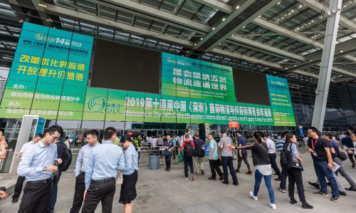 閃耀深圳物博會：構(gòu)筑城市貨運生態(tài)圈 快狗打車展示行業(yè)“教父”風采