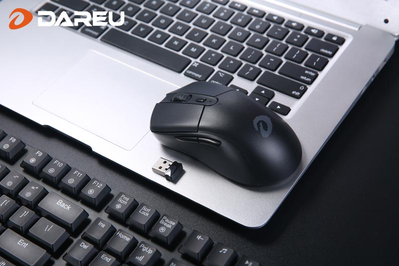 達爾優(yōu)A918無線游戲鼠標競逐無線游戲時代