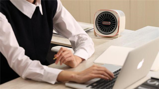 天冷不用怕！Pick這款“硬核取暖神器”摩飛冷暖風機