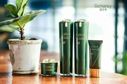 科研技術(shù)加持 姬存希全面呵護(hù)亞洲人肌膚