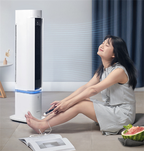 取暖器+加濕器+電風(fēng)扇三合一！美的seasons創(chuàng)新取暖器行業(yè)