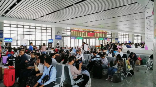 么尚高鐵廣告，強(qiáng)勢登陸