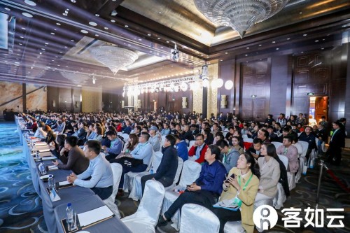 2019客如云開放平臺大會啟幕，2019中國餐飲經(jīng)營參數(shù)藍皮書發(fā)布引熱議