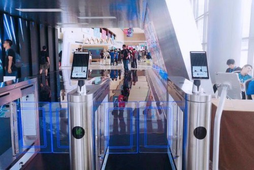 刷臉登機時代終于來臨，3D閘機識別究竟有多厲害？