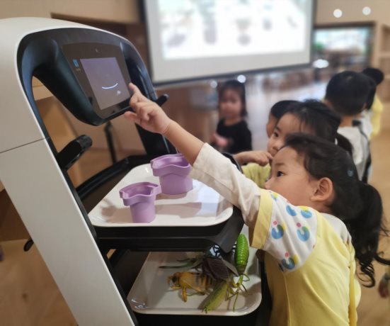 普渡科技獲“2019餐飲產(chǎn)業(yè)服務(wù)商20強”稱號，助力餐飲品牌高效擴張