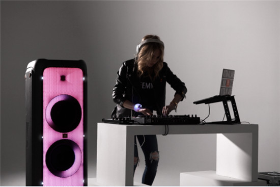 JBL PARTYBOX 1000 藍(lán)牙派對(duì)揚(yáng)聲器重磅來(lái)襲