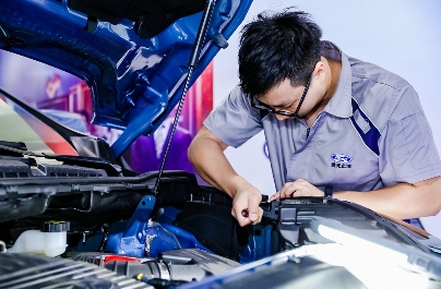 福特汽車在樹(shù)立汽車服務(wù)新典范的道路上不斷前行