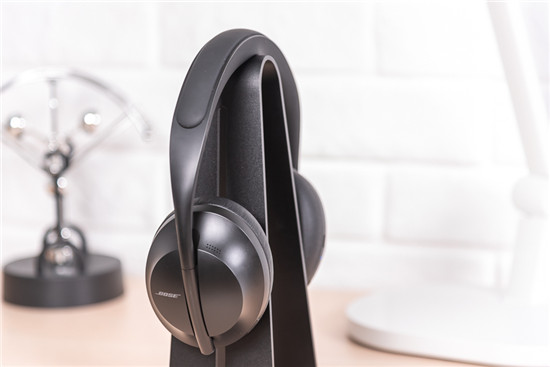 索尼WH-1000XM3、BOSE 700橫評 高人氣無線降噪耳機誰更值？