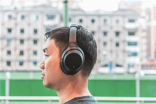 索尼WH-1000XM3、BOSE 700橫評 高人氣無線降噪耳機誰更值？