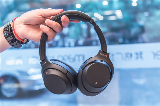 索尼WH-1000XM3、BOSE 700橫評 高人氣無線降噪耳機誰更值？