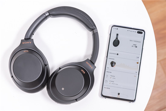 索尼WH-1000XM3、BOSE 700橫評 高人氣無線降噪耳機誰更值？