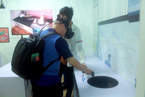 玖的5G+VR應用，為日本代表團開啟顛覆式體驗