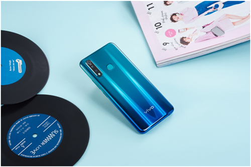 “v快不破”活動(dòng)狂歡大促，vivo Z5系列潮酷雙11