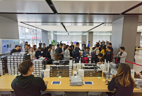 5G商用套餐啟動(dòng)，華為Mate30系列5G版火爆首銷無(wú)愧“5G爆品”