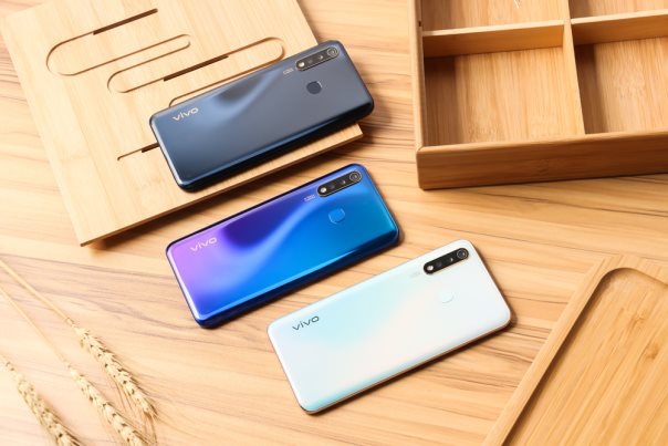 5000mAh大電池+18W雙引擎閃充，千元優(yōu)品vivo U3續(xù)航無(wú)憂(yōu)
