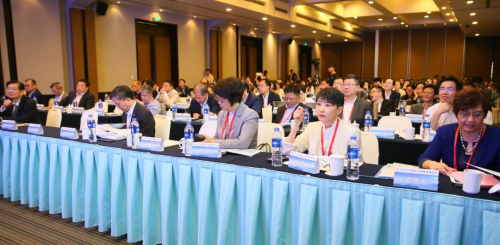 踐行“健康中國(guó)2030”綱要，健康有益亮相公共衛(wèi)生建設(shè)與發(fā)展峰會(huì)