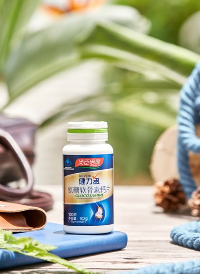 中老年人鈣流失怎么辦？氨糖軟骨素鈣片怎么樣