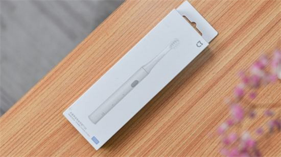 米家聲波電動(dòng)牙刷T100，讓全民進(jìn)入電動(dòng)牙刷時(shí)代