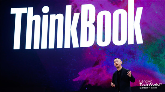 它來(lái)了！ThinkBook閃耀Tech World，個(gè)人智能設(shè)備再突破！