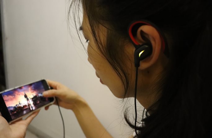 玩手游怎樣缺少一款專業(yè)的神器？倍思C18游戲耳機(jī)體驗(yàn)
