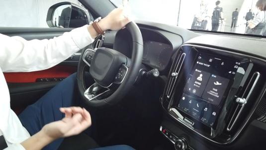 HUAWEI HiAI 3.0發(fā)布，分布式AI打破硬件邊界構(gòu)建完整AI產(chǎn)業(yè)鏈