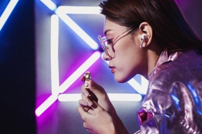 貓王收音機(jī)·潮無線 ONE：為了事業(yè)，他甚至沒上過一天班