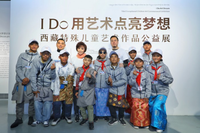 12年公益探索，I Do 基金會(huì)李厚霖“用藝術(shù)點(diǎn)亮孩子們的夢(mèng)想”