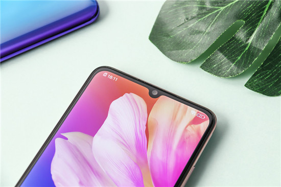 全新菱形四攝又添一員！vivo Y9s再為業(yè)界注入清流
