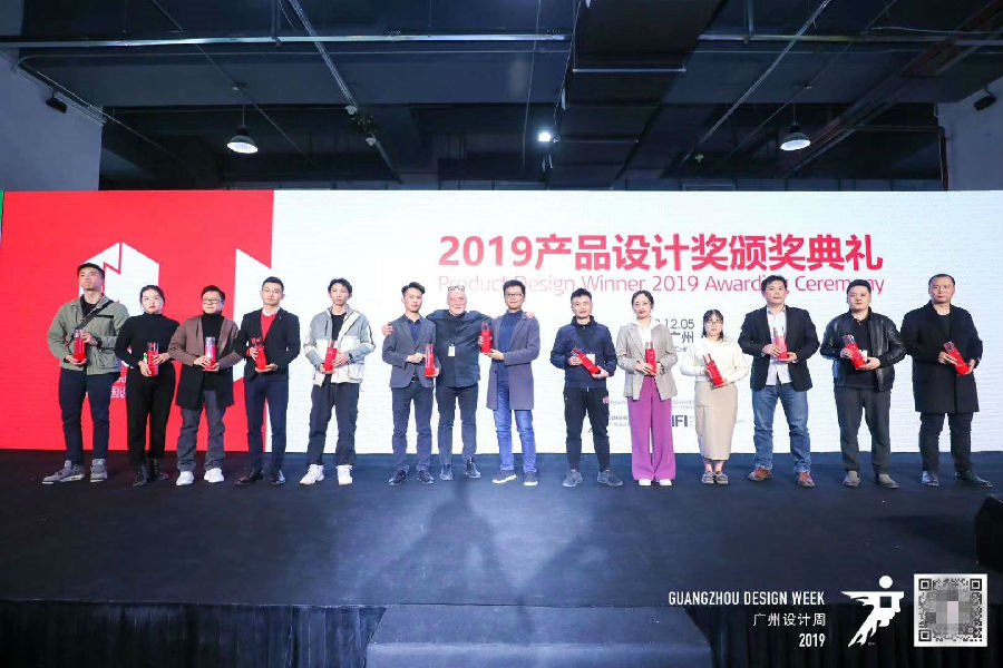 汽車界“新物種”HYCAN跨界斬獲紅棉中國(guó)設(shè)計(jì)大獎(jiǎng)