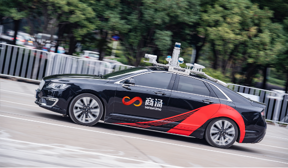 商湯科技自動駕駛汽車駛入浙江交博會，展示未來智慧出行體驗