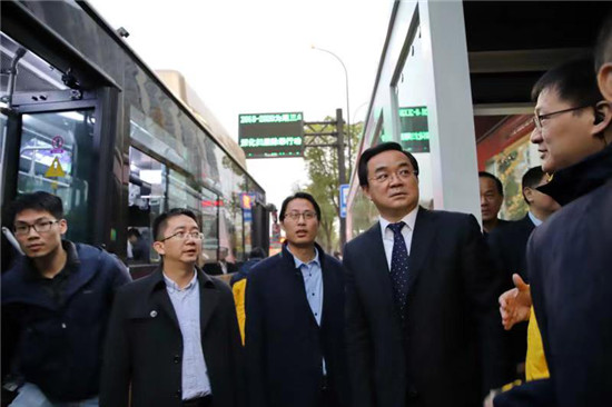 易成攜手大唐移動助力5G智能網(wǎng)聯(lián)公交車亮相杭州蕭山