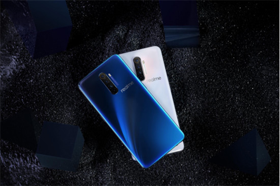 realme CEO李炳忠專訪：要做5G普及者，性價比永遠不是realme考慮的范疇