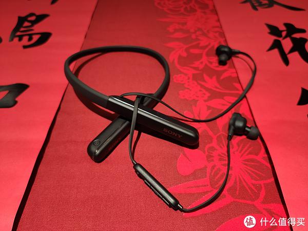 頸掛降噪，新歡還是舊愛(ài)？索尼WI-1000 XM2對(duì)決BOSE QC30