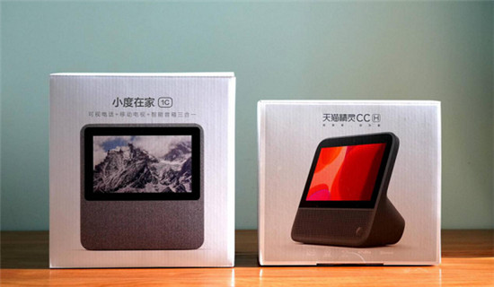 天貓精靈PK小度在家：誰(shuí)是家庭生活的貼心助手？