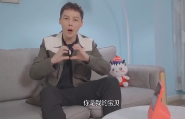 帶屏音箱哪家強？天貓精靈CCL唯一上榜2019年度最佳