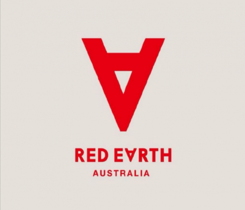 Red Earth紅地球好不好？草本精華粉底液用成績告訴你回答