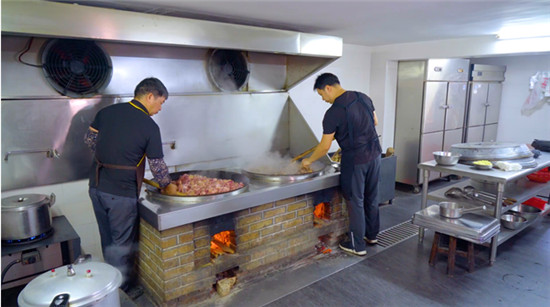 口碑江湖封神榜再推江湖神店，東莞這家羊肉煲店火了