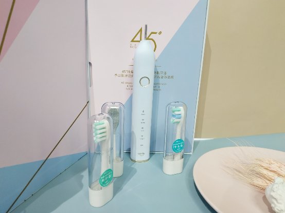 電動(dòng)牙刷怎么用？這才是電動(dòng)牙刷的正確打開(kāi)方式