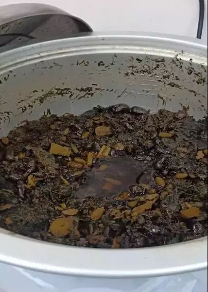 鐘南山團(tuán)隊(duì)開出新冠肺炎預(yù)防涼茶處方 打響中醫(yī)藥抗疫戰(zhàn)！