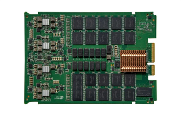 新一代浪潮K1 Power K8850G3關(guān)鍵應(yīng)用服務(wù)器，敏捷高效多應(yīng)用整合提供極致聚合算力