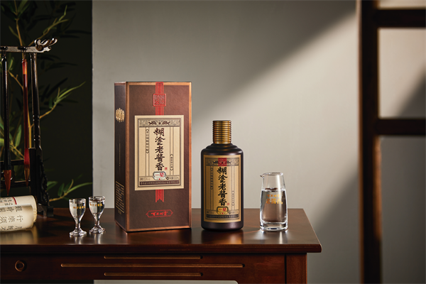 為不同場(chǎng)景打造應(yīng)景白酒，百年糊涂是認(rèn)真的