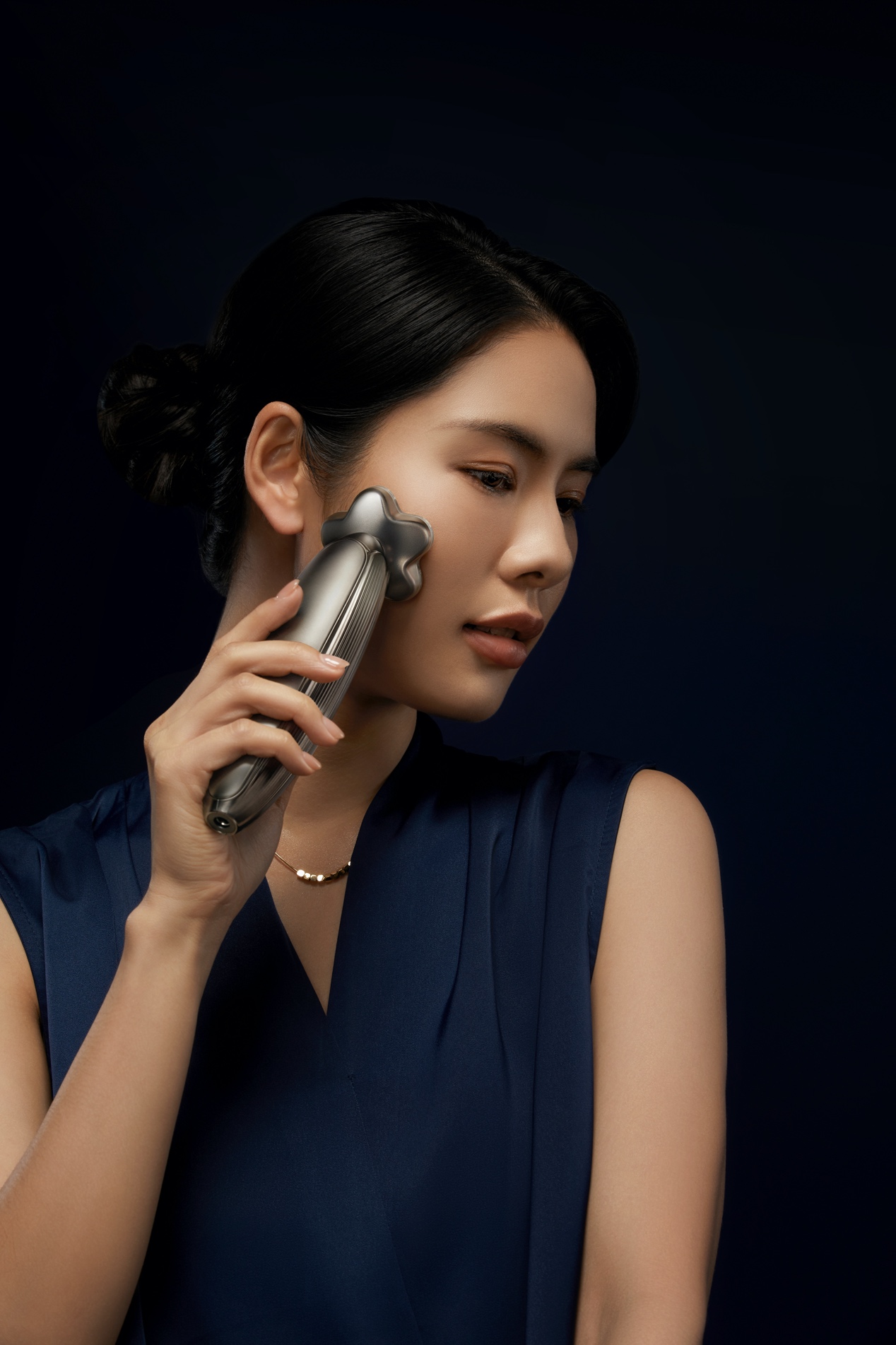 香哭了！Coficoli可菲可麗六極射頻美容儀，開在我家的“私人美容院”