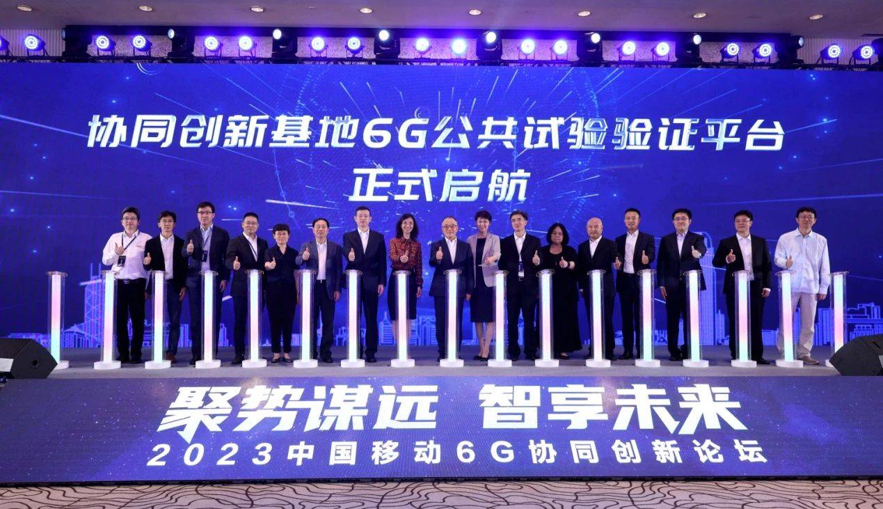 數(shù)智驅(qū)動 百業(yè)共榮！亞信科技精彩亮相2023 MWC上海展