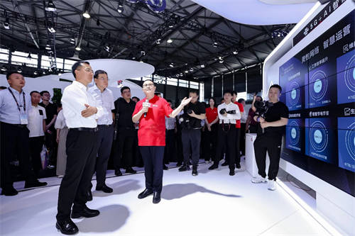北京聯(lián)通攜手華為發(fā)布5G Capital 2023創(chuàng)新項目成果：智慧運營網(wǎng)絡(luò)定義及5G網(wǎng)絡(luò)能力全面增強